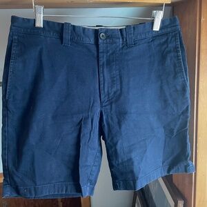 J crew men’s chino shorts